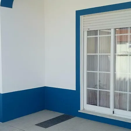בית נופש Friends And Family House סאגרש